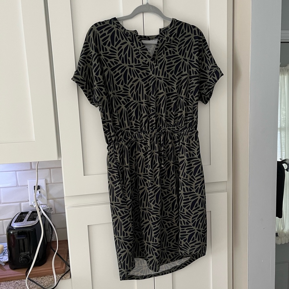 Banana Republic dress